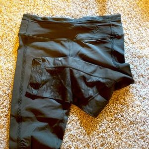 LuLuLemon Leggings Lot (4 pairs)